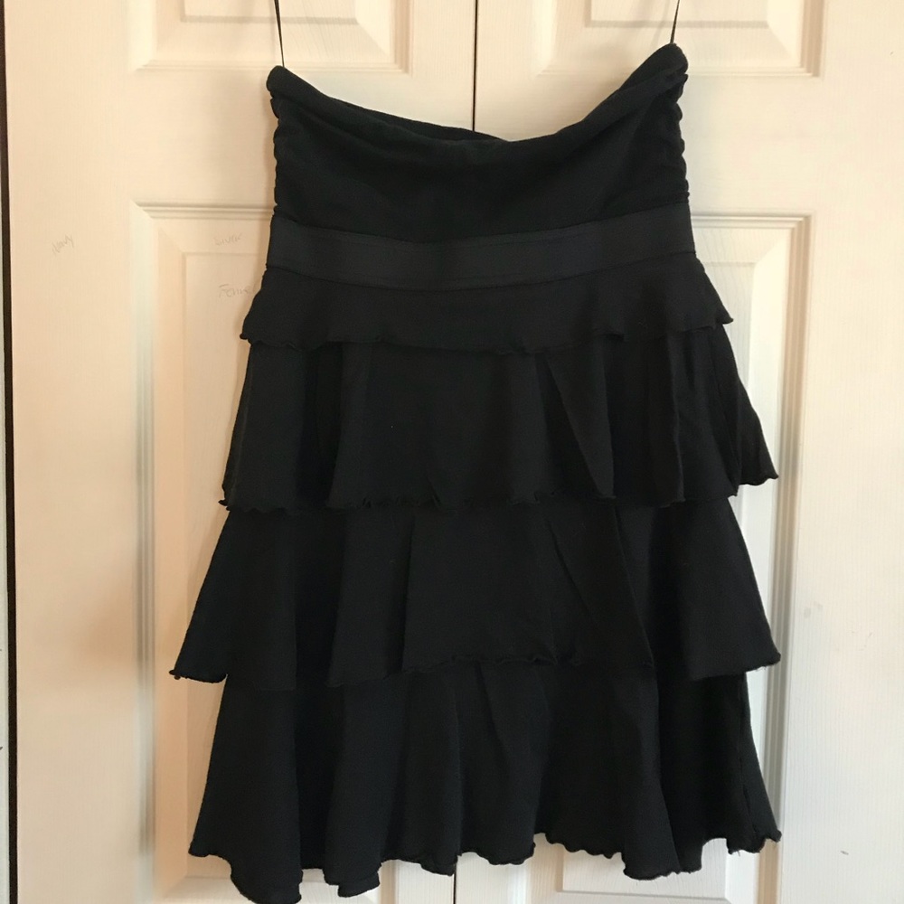 EXPRESS Tiered Strapless Dress - Black, Size Small - Picture 4 of 6
